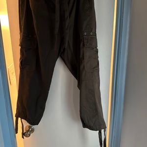 Brand new capri cargo pants.